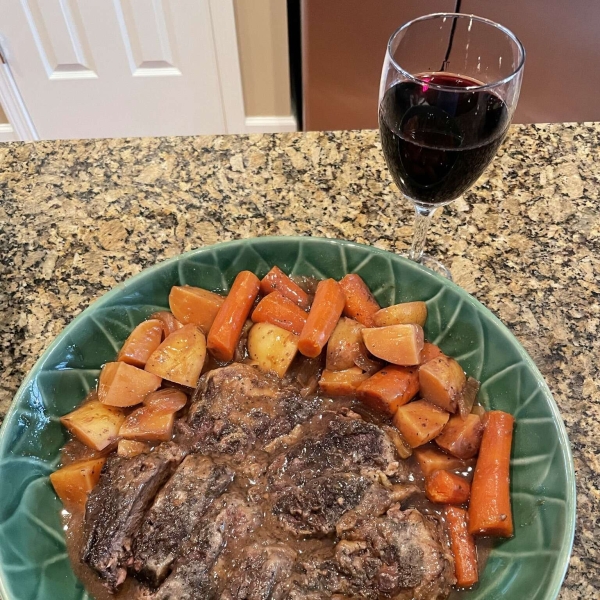 Easy Slow Cooker Pot Roast