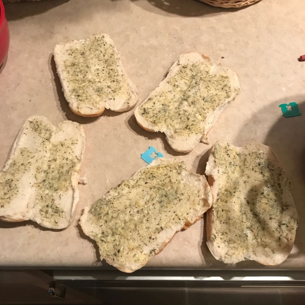 Quick Garlic Breadsticks