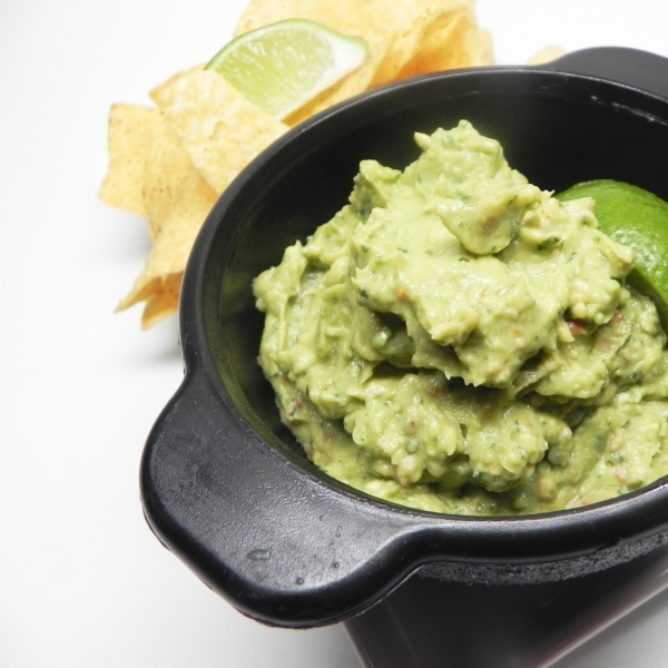 Quick Tomatillo Guacamole