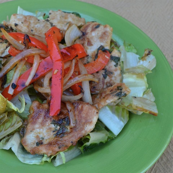 Grilled Chicken Fajita Salad