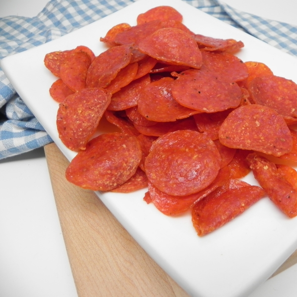 Air Fryer Pepperoni Chips
