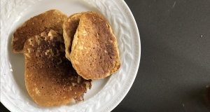 Apple-Cinnamon Einkorn Pancakes