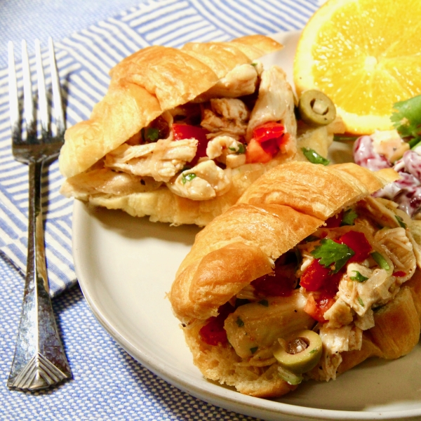 No-Mayo Chicken Salad Sandwiches