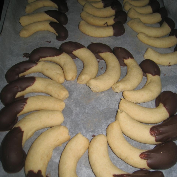 Almond Crescents III