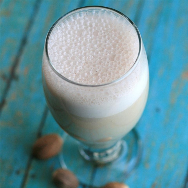 5-Minute Holiday Nog: Egg-Free, Dairy-Free, Sugar-Free
