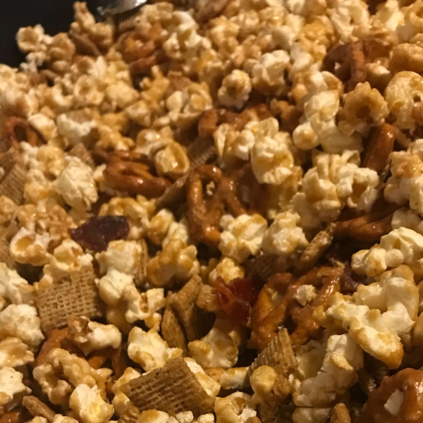 DB's Caramel Popcorn Bacon Mix