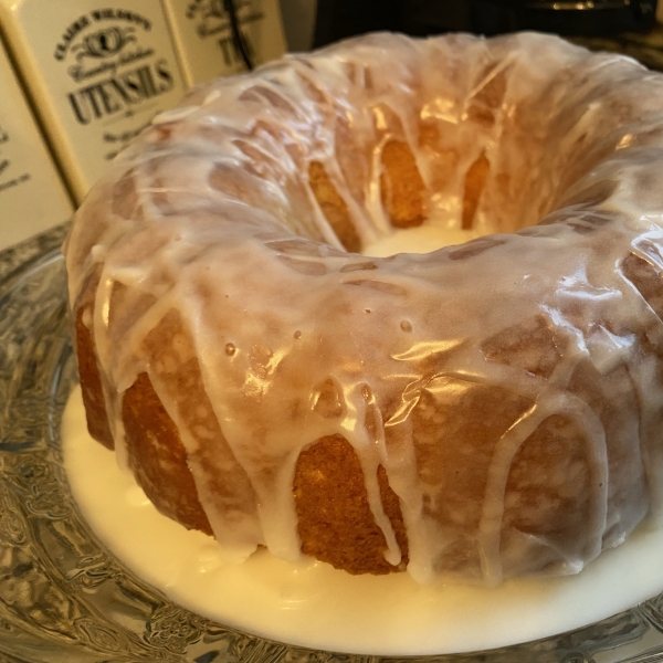 Glazed Lemon Supreme Pound Cake