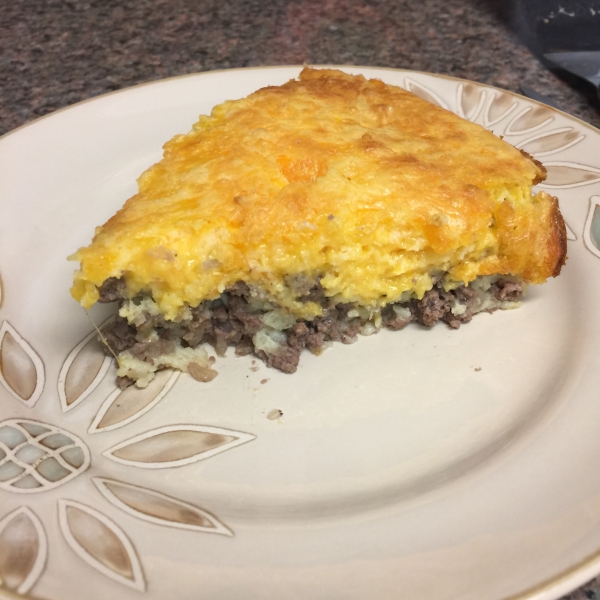 Gluten-Free Impossibly Easy Cheeseburger Pie
