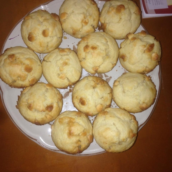 Nora's Special Chocolate Chip Muffins