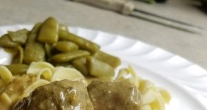 Slow Cooker Swedish Meatballs
