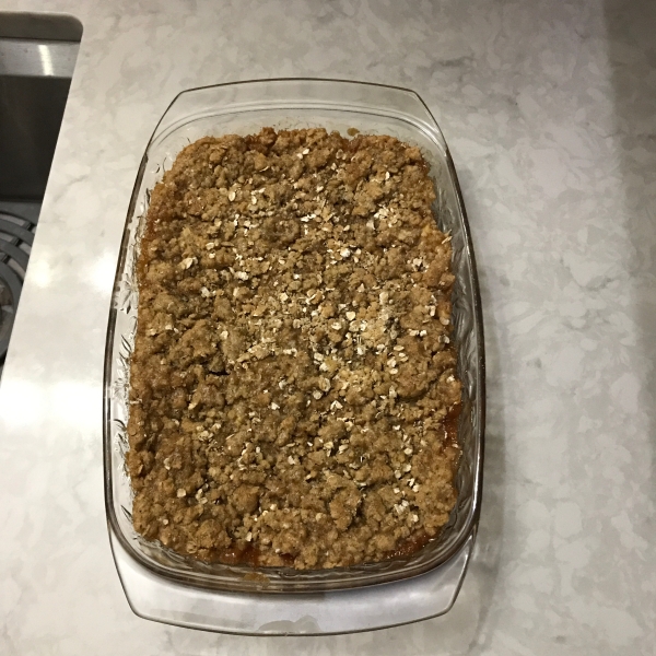 Apple Crisp with Oat Topping
