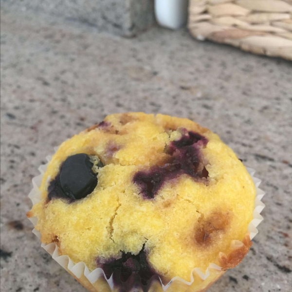 Delicious Gluten-Free Blueberry Corn Muffins