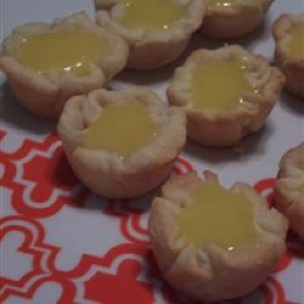 Lemon Curd Tassies