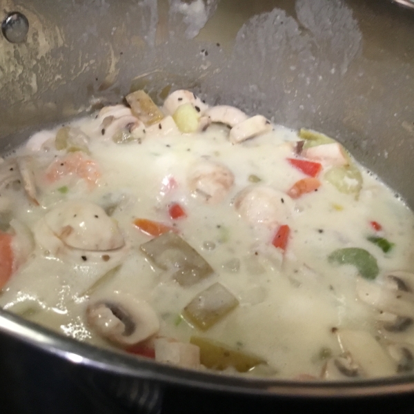 Chunky Fish and Shrimp Chowder