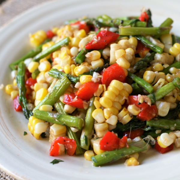 Summer Corn Salad with Asparagus