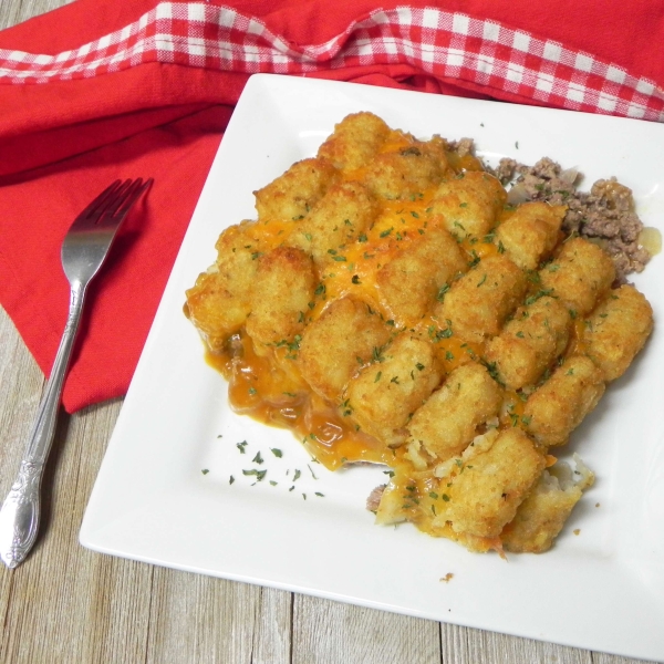 Cheeseburger Tater Tot Casserole