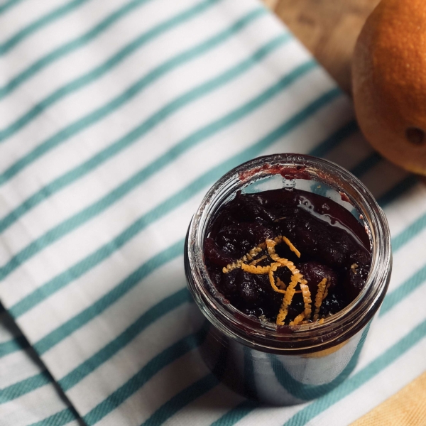 Instant Pot® Easy Vegan Cranberry Orange Chutney