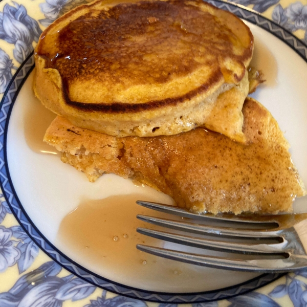 Simply Pumpkin Pancakes