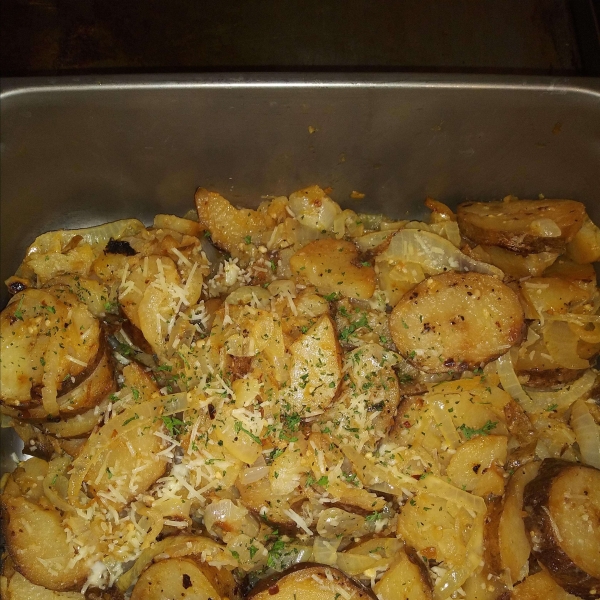 Roasted Potatoes and Onions - Easy and Delicious