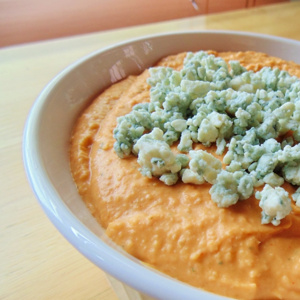 Hot Wing Hummus