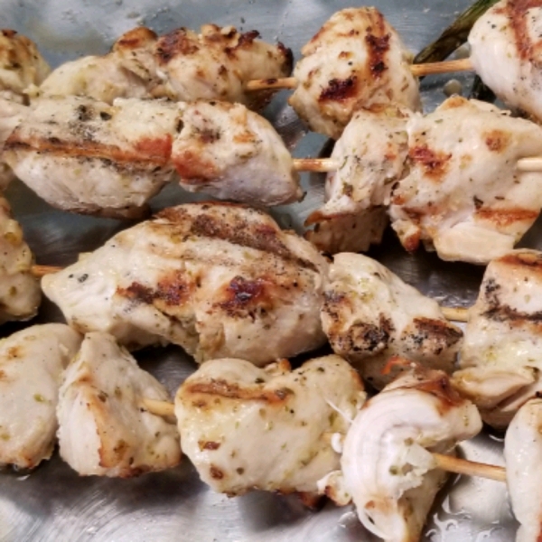 Chicken Souvlaki with Tzatziki Sauce
