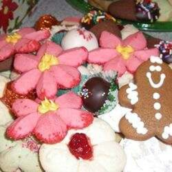 Poinsettia Cookies
