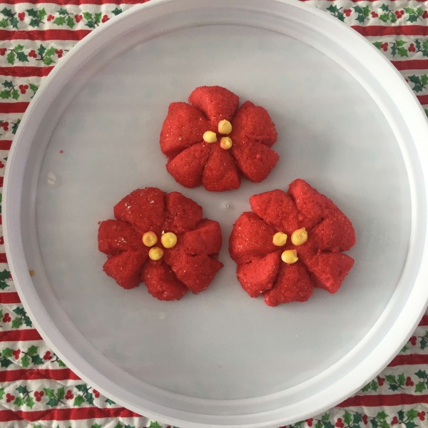 Poinsettia Cookies