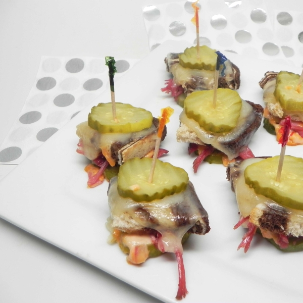 Reuben Pickle Sliders