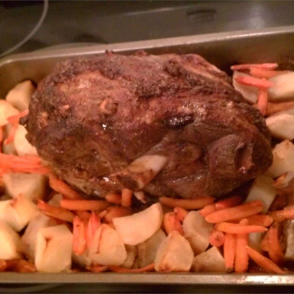 Dragan's Leg of Lamb with Garlic and Beer