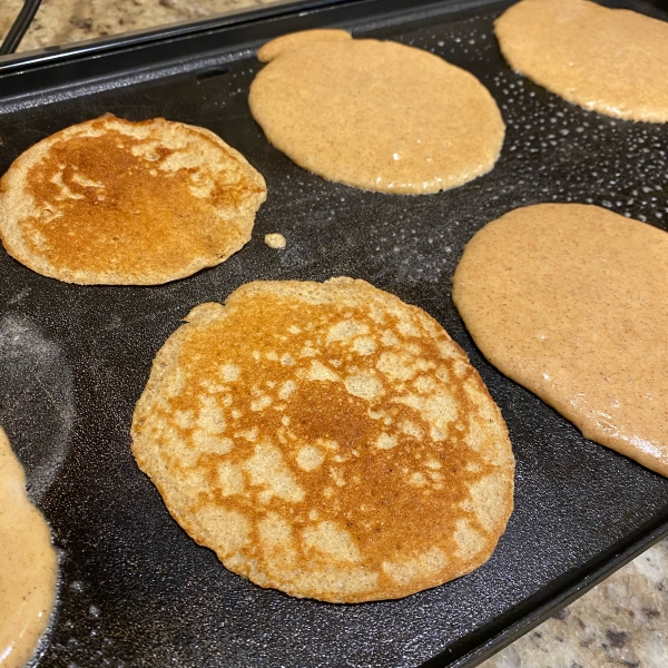 Low-Carb Pancakes with Coconut Flour