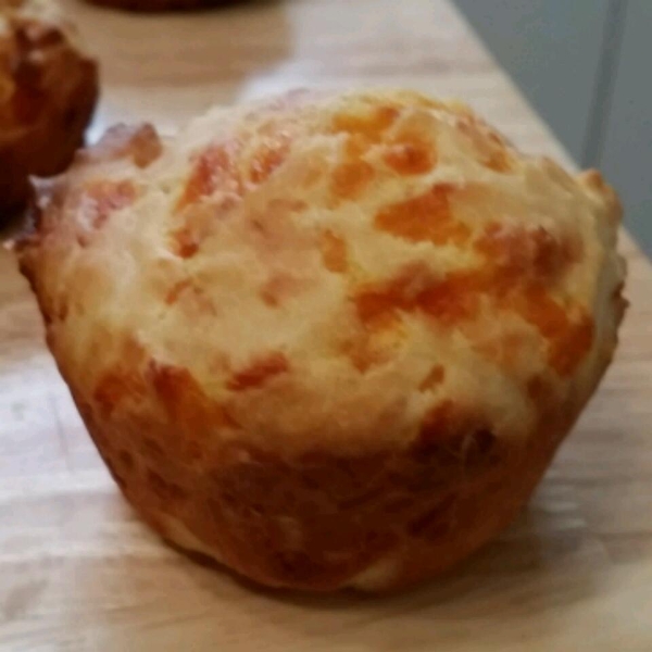 Cheddar Muffins