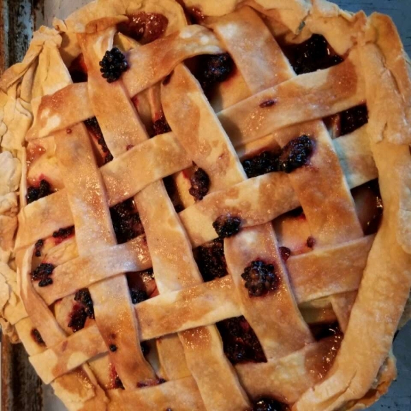 Apple Blackberry Pie