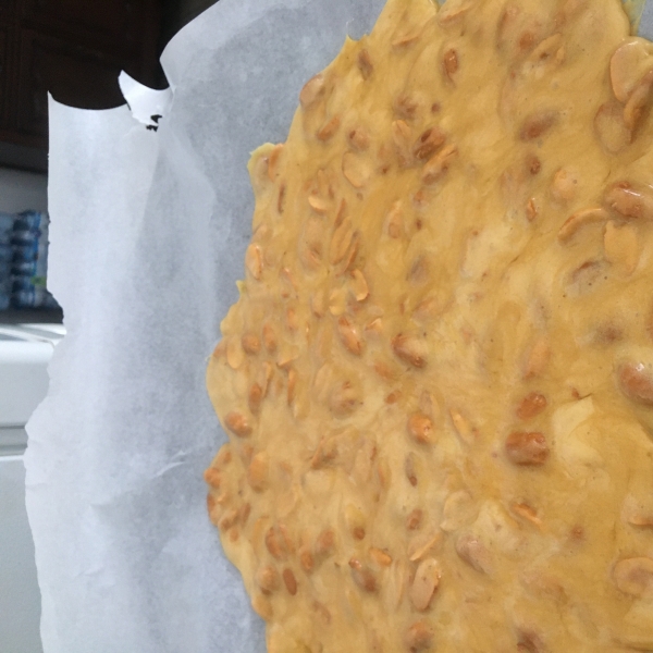 Mom's Best Peanut Brittle