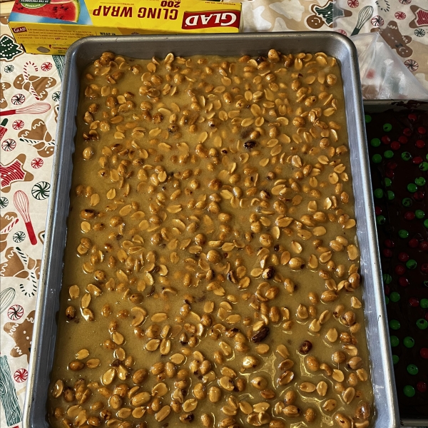 Mom's Best Peanut Brittle