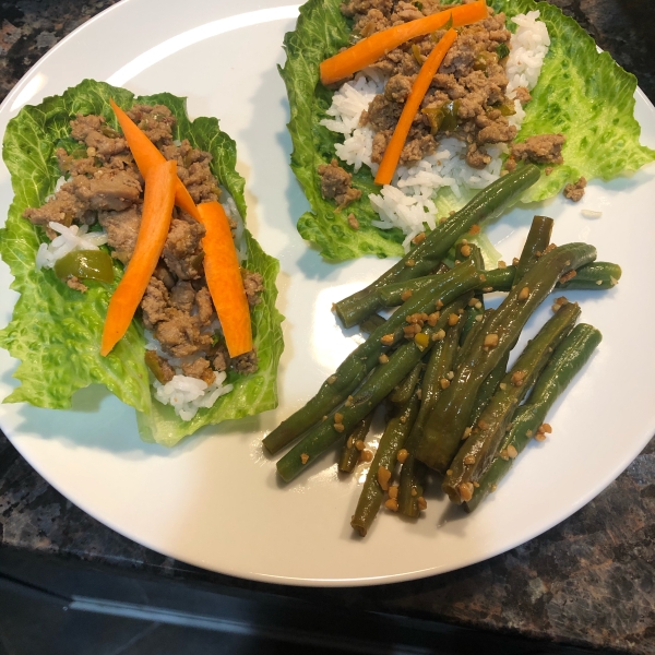 Seattle-Style Turkey Lettuce Wraps