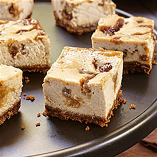 Rhubarb Sour Cream Bars