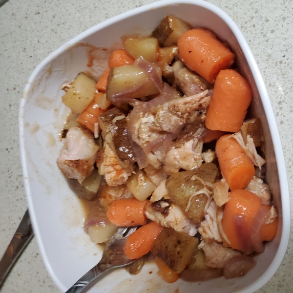 Skillet Chicken Thighs with Carrots and Potatoes