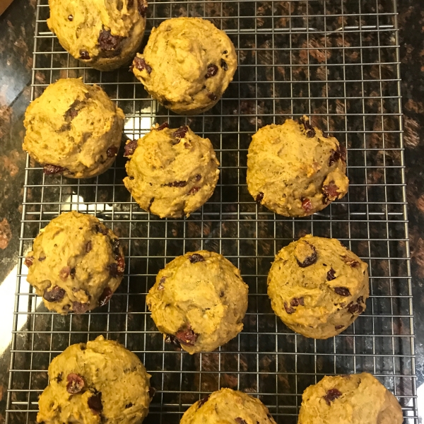 Applesauce Muffins