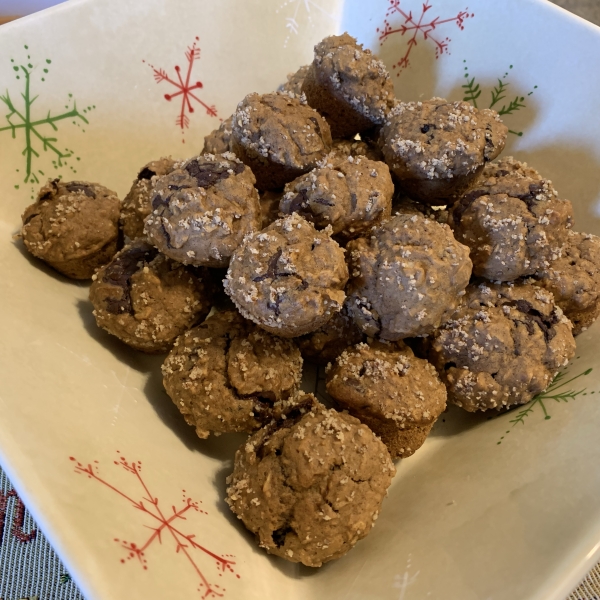 Applesauce Muffins