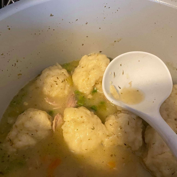 Instant Pot Chicken and Dumplings
