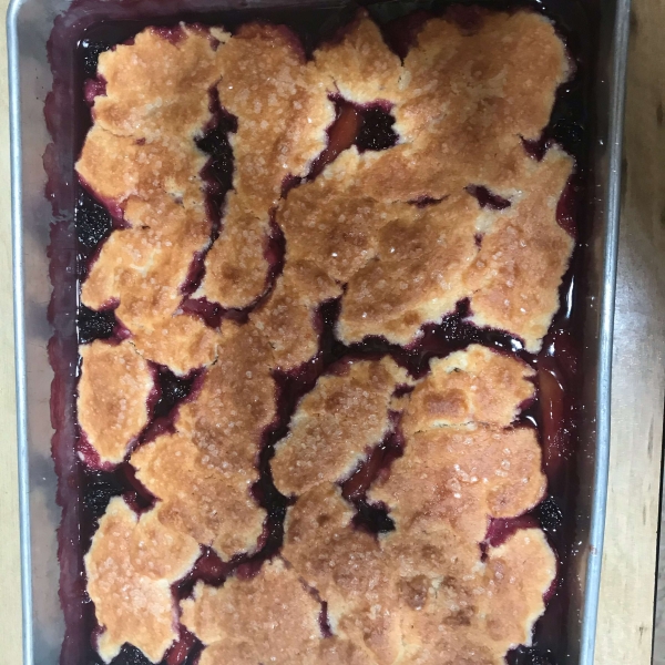Mellissa's Grandma's Blackberry Cobbler