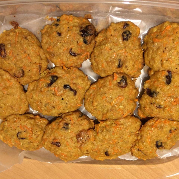 Oatmeal Carrot Craisin Cookies