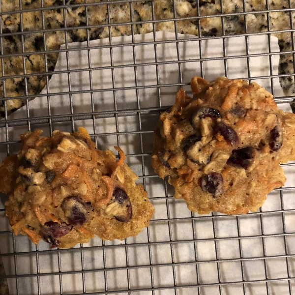 Oatmeal Carrot Craisin Cookies