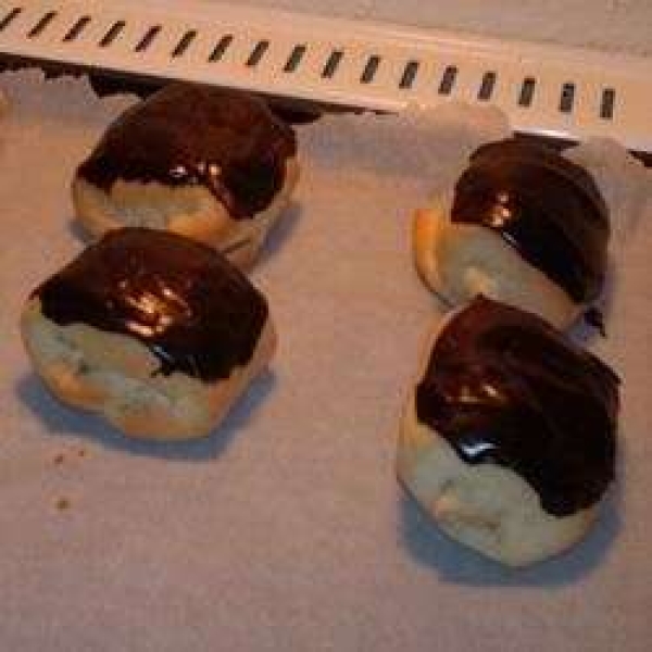 Fastelavnsboller (Fastelavn Buns)