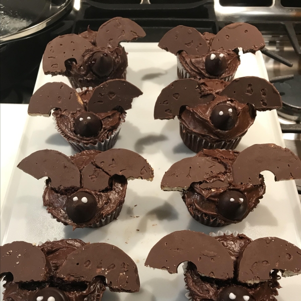 Bat Cupcakes