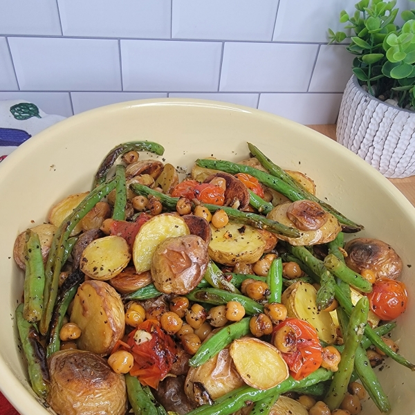 Vegan Green Bean, Tomato, and Basil Sheet Pan Dinner