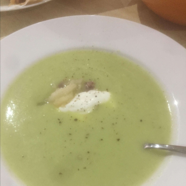 Simple Cucumber Soup