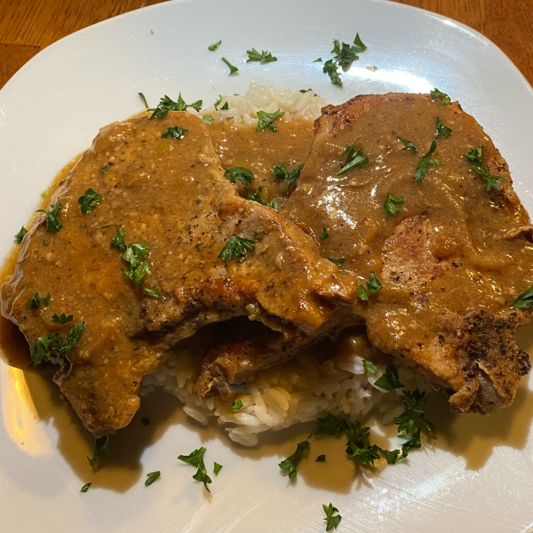 Pork Chops Smothered in Onions and Mushrooms