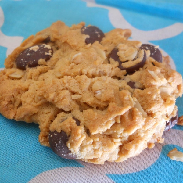 Peanut Butter Oatmeal Cookies from Mazola®