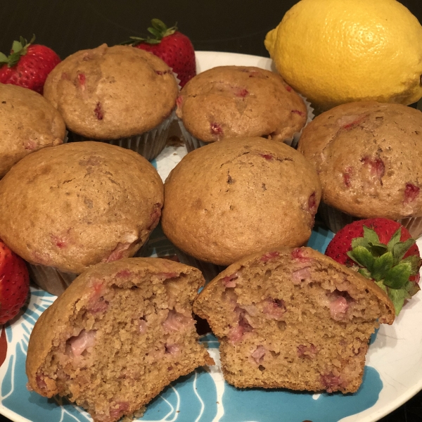 Strawberry Lemonade Muffins
